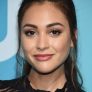 Lindsey Morgan is Raven Reyes