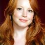 Lauren Ambrose is Vanessa 'Van' Palmer