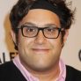 Ari Stidham is Sylvester Dodd