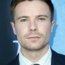 Joe Dempsie is Rob Elliot