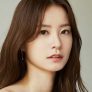 Jung Yu-mi is Han Yeo-reum