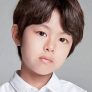 Jung Ji-hoon is Kim Woo-jin (young)