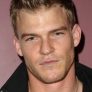 Alan Ritchson is Jack Reacher