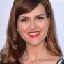 Sara Rue is Penny Higgins