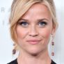 Reese Witherspoon is Elena Richardson