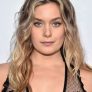 Rachel Keller is Linda Kolkena