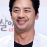 Kwon Oh-joong is Choi Moo-song